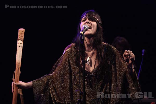 BAT FOR LASHES - 2007-10-24 - PARIS - Trabendo - 
